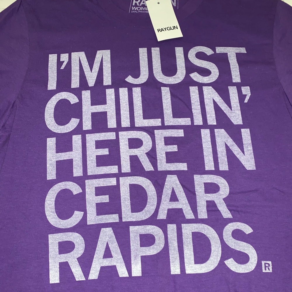 🎉 3/$15 🎉 NWT Hillary Clinton tee 🧑🏼‍💼💟
